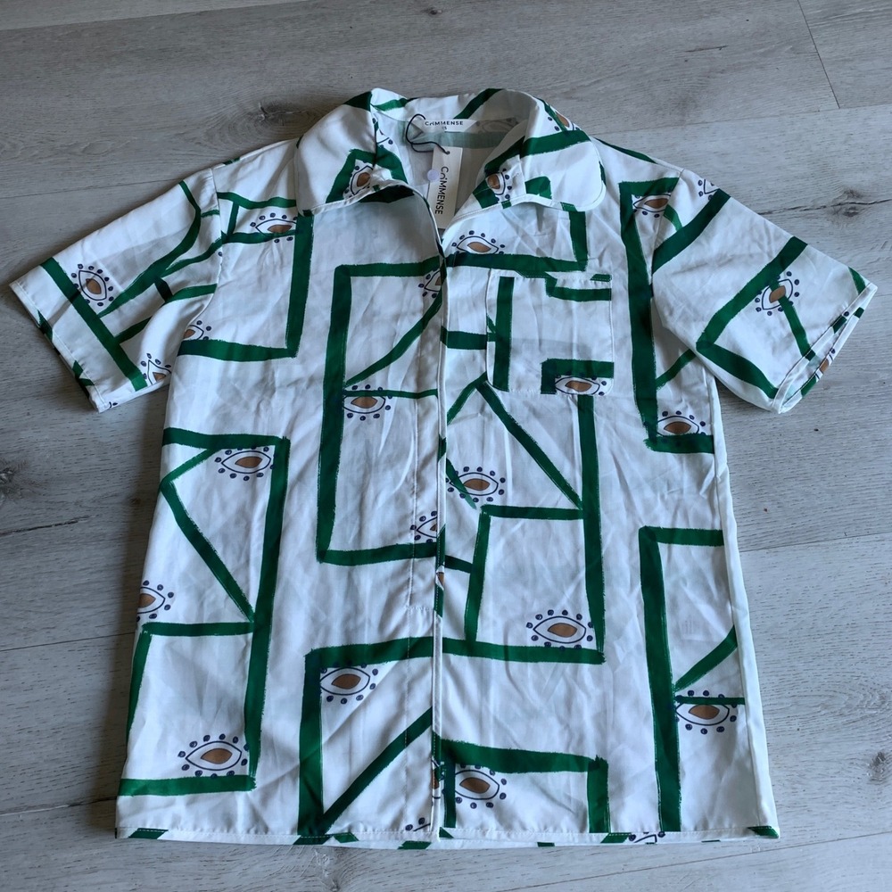 Commense Women White Green Geometric Eye Print Short Sleeve Button Down Shirt XS